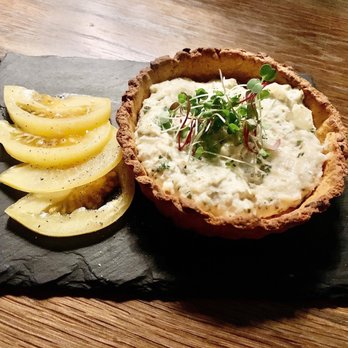Linear Restaurant - New American Near Me - Grand Rapids, Michigan