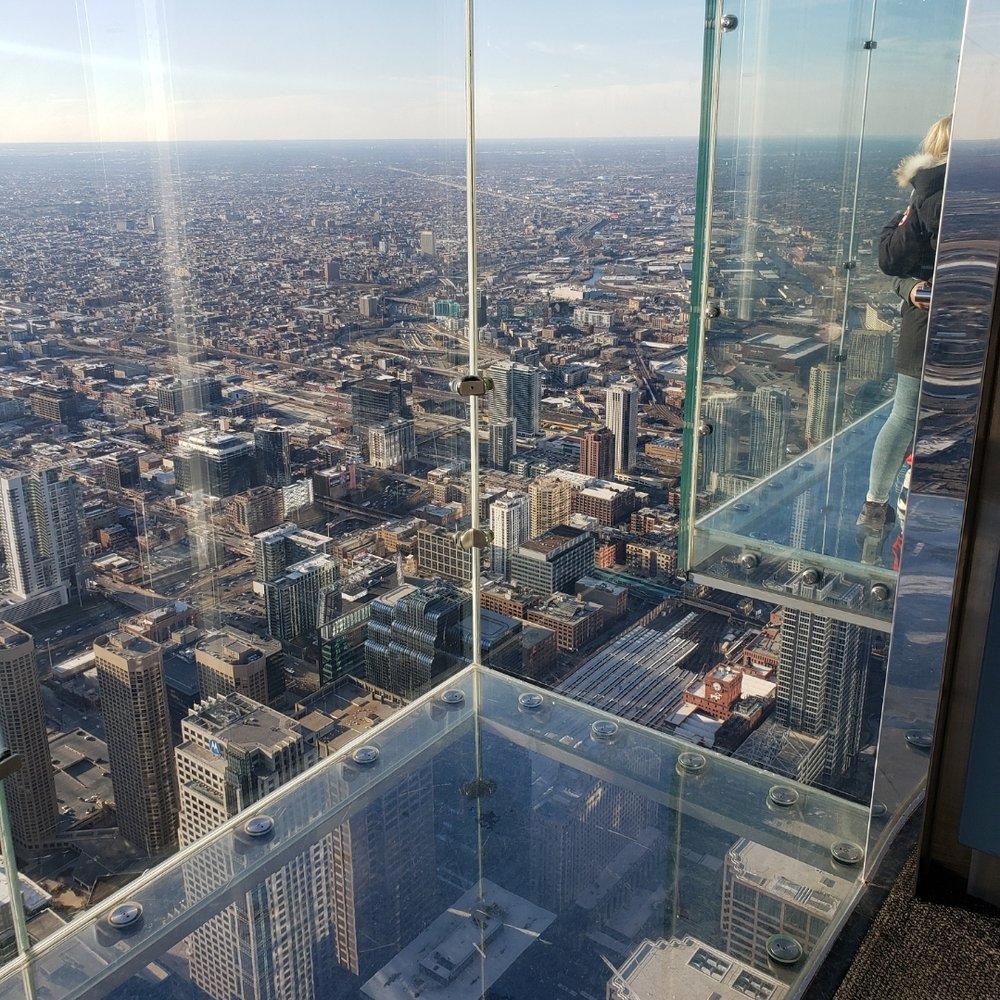 Skydeck - Beautiful day in Chicago - Observatories Near Me - Chicago, Illinois Skydeck - Beautiful day in Chicago - Observatories Near Me - Chicago, Illinois