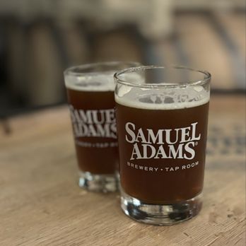 Samuel Adams Boston Brewery - Tour Beer Samples. - Breweries Near Me - Boston, Massachusetts Samuel Adams Boston Brewery - Tour Beer Samples. - Breweries Near Me - Boston, Massachusetts
