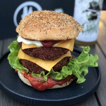 Attila Hildmann - double cheese - Vegan Near Me - Berlin, BE