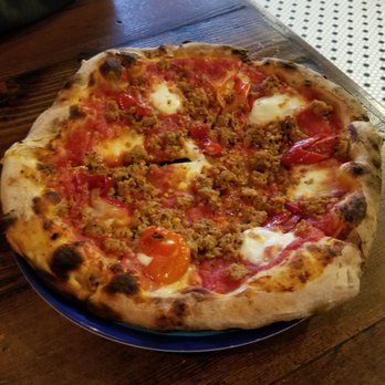 Il Pizzaiolo Wood-fired Pizza - The No 5 Salsiccia pizza - Pizza Near Me - Loomis, California