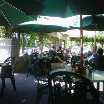 Bill's Cafe - half of outdoor seating area - American Near Me - San Jose, California Bill's Cafe - half of outdoor seating area - American Near Me - San Jose, California