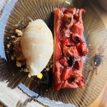 Oak & Reel - Rubart with gelato - Italian Near Me - Detroit, Michigan Oak & Reel - Rubart with gelato - Italian Near Me - Detroit, Michigan