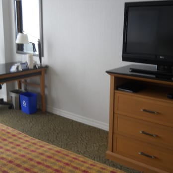 Hilton Vancouver Metrotown - Desk and TV Cabinet - Hotels Near Me - Burnaby, British Columbia Hilton Vancouver Metrotown - Desk and TV Cabinet - Hotels Near Me - Burnaby, British Columbia