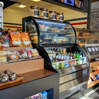 Lee's Sandwiches - Counter area - Vietnamese Near Me - Dublin, California