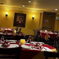 LoCoco's Cucina Rustica - Upstairs