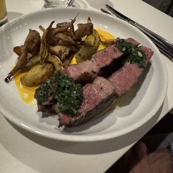 Restaurant 17 - New American Near Me - Travelers Rest, South Carolina