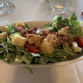 Hukilau Lanai - Wally's Salad - Seafood Near Me - Kapaa, Hawaii Hukilau Lanai - Wally's Salad - Seafood Near Me - Kapaa, Hawaii