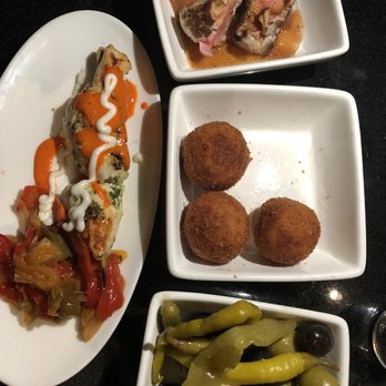 Bodega Spanish Tapas & Lounge - Brocheta de Pollo al Ajillo con Salsa Picante de Pimiento, Atun a la Plancha con Cebolla Caramelizada, Croquetas de pollo - Tapas Bars Near Me - Washington, DC, District of Columbia Bodega Spanish Tapas & Lounge - Brocheta de Pollo al Ajillo con Salsa Picante de Pimiento, Atun a la Plancha con Cebolla Caramelizada, Croquetas de pollo - Tapas Bars Near Me - Washington, DC, District of Columbia
