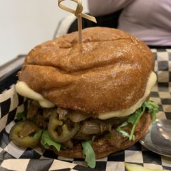 The Green Owl Cafe - House burger