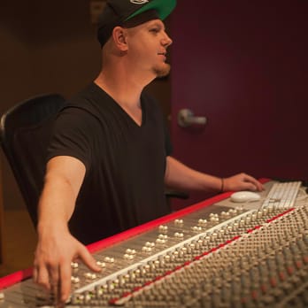 The Grill Recording Studios - Charlie Guidry sound engineer for "Nothing Comes Easy" at The Grill - Recording & Rehearsal Studios Near Me - Emeryville, California The Grill Recording Studios - Charlie Guidry sound engineer for "Nothing Comes Easy" at The Grill - Recording & Rehearsal Studios Near Me - Emeryville, California