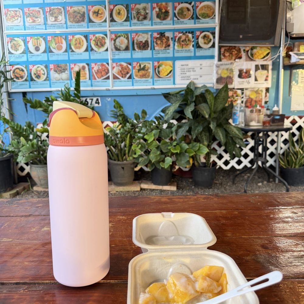 FASAY THAI WAGON - Mango sticky rice - Food Trucks Near Me FASAY THAI WAGON - Mango sticky rice - Food Trucks Near Me