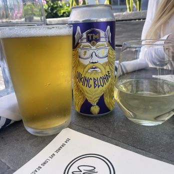 Ellie's - Viking Blonde beer - Italian Near Me - Long Beach, California Ellie's - Viking Blonde beer - Italian Near Me - Long Beach, California
