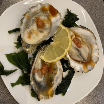 Maguro-Ya - Oysters - all mine cause my friend doesn't eat oysters. Yum!! - Japanese Near Me - Honolulu, Hawaii Maguro-Ya - Oysters - all mine cause my friend doesn't eat oysters. Yum!! - Japanese Near Me - Honolulu, Hawaii