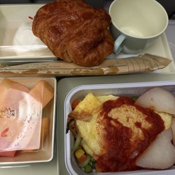 Vietnam Airlines - Breakfast service - Airlines Near Me - San Francisco, California Vietnam Airlines - Breakfast service - Airlines Near Me - San Francisco, California