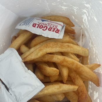 George's Drive-In - Soggy french fries with the edges hard very inconsistent - American Near Me - Riverside, California