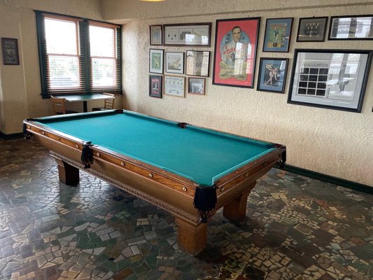 Atomic Bowl Duckpin by null