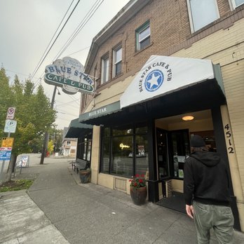 Blue Star Cafe & Pub - Outside - Breakfast & Brunch Near Me - Seattle, Washington