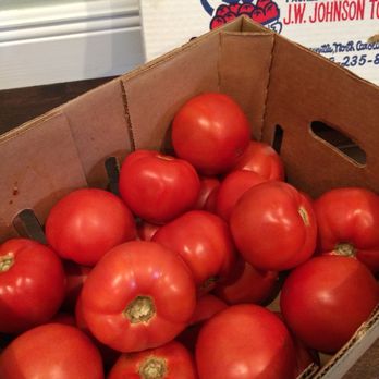 Jw Johnson Tomato - Box of vine ripe tomatoes - Fruits & Veggies Near Me - Canton, North Carolina Jw Johnson Tomato - Box of vine ripe tomatoes - Fruits & Veggies Near Me - Canton, North Carolina