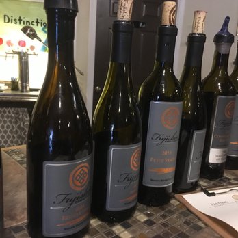 Free Dog Wines - Try six. - Wine Tasting Room Near Me - Caldwell, Idaho Free Dog Wines - Try six. - Wine Tasting Room Near Me - Caldwell, Idaho