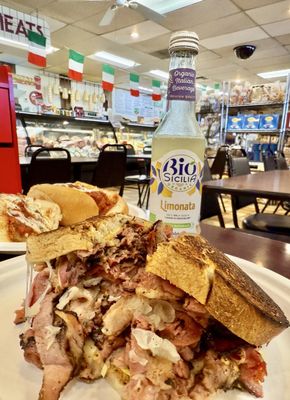 Romanelli's Italian Deli by null