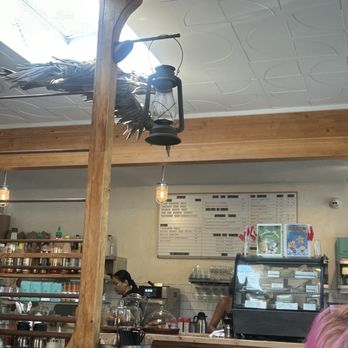 Tippys Cookhouse - Breakfast & Brunch Near Me - Bowen Island, British Columbia
