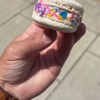 Norma Jean's Pastries - Vanilla Bean Macaron - Macarons Near Me - Franklin, Indiana