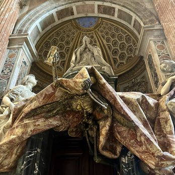 Vatican City - A statue - Local Flavor Near Me - Rome, RM