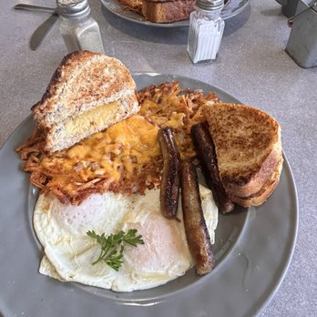 Bridge Street Cafe - American Near Me - Belding, Michigan