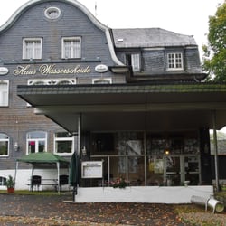 Hotel Restaurant Haus Wasserscheide - Portalansicht Haupteingang