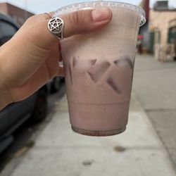 FUEL Fever Grill & Juice Bar - Strawberry Matcha