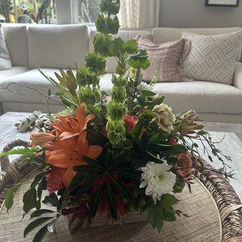 AAA Florist - Centerpiece - Florists Near Me - Corona, California