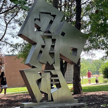 Chesterfield Central Park - Parks Near Me - Chesterfield, Missouri