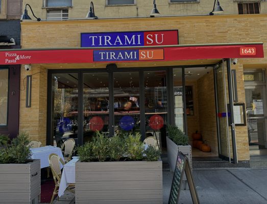 Tiramisu by null
