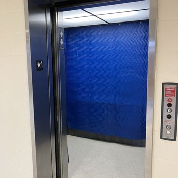 Independence High School - H Wing Independence High School Elevator - Middle Schools & High Schools Near Me - Franklin, Tennessee Independence High School - H Wing Independence High School Elevator - Middle Schools & High Schools Near Me - Franklin, Tennessee