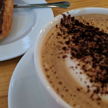 Buro Coffee - Spanish latte and eclair - Coffee & Tea Near Me - Vancouver, British Columbia