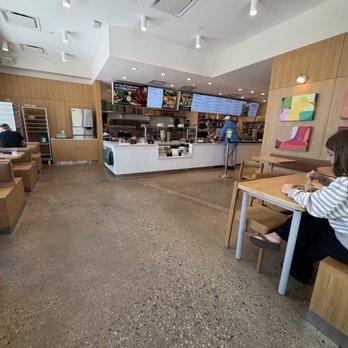 sweetgreen - Healthy Salads, Wraps, and Bowls - Interior - Salad Near Me - Skokie, Illinois sweetgreen - Healthy Salads, Wraps, and Bowls - Interior - Salad Near Me - Skokie, Illinois