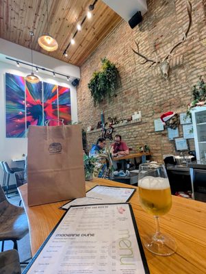 Duneyrr Wine and Beer Company by null