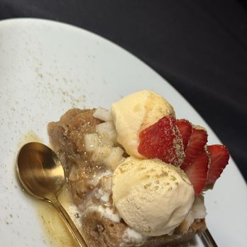 Kaviar Restaurants - Pasadena - Bread pudding - Sushi Bars Near Me - Pasadena, California