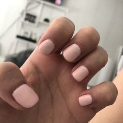 Top Queen Nails