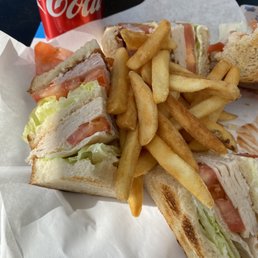 Club Sandwich (Turkey and Ham)