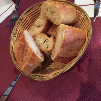 Le Scheffer - Complementary bread - Bistros Near Me - Paris, 75 Le Scheffer - Complementary bread - Bistros Near Me - Paris, 75