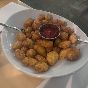 Shelter Distilling - Fried cheese curds - Distilleries Near Me - Mammoth Lakes, California Shelter Distilling - Fried cheese curds - Distilleries Near Me - Mammoth Lakes, California