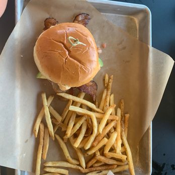 Buffalo Wild Wings - Chicken Wings Near Me - Spring, Texas