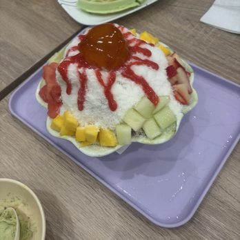 Ever After Tearoom & Eatery - Skinny Princess (serve 2-4 people) (15-25 minutes) - Shaved Ice Near Me - Irvine, California Ever After Tearoom & Eatery - Skinny Princess (serve 2-4 people) (15-25 minutes) - Shaved Ice Near Me - Irvine, California