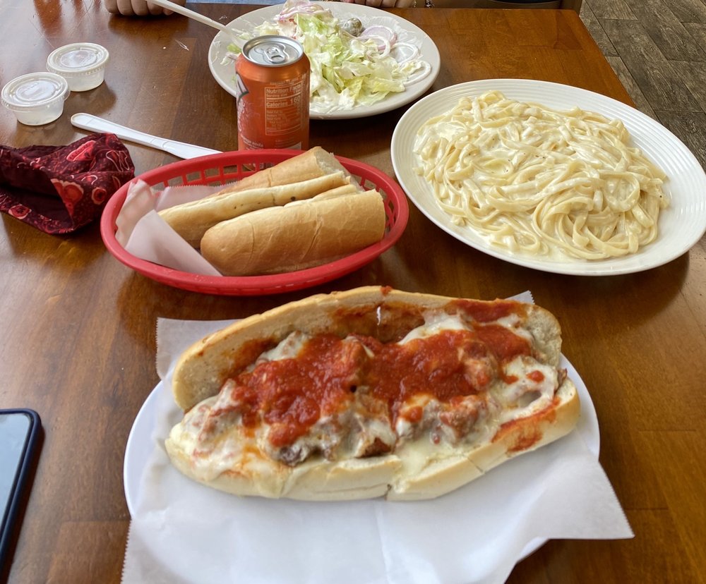 PIZZA DELIZIA RESTAURANT Updated July 2024 26 Photos & 56 Reviews
