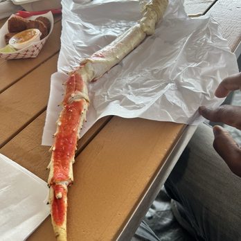 Tracy's King Crab Shack - Red King Crab - Seafood Near Me - Juneau, Alaska