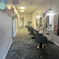 D4 Season Head Spa - Blow dry chairs. They've got Dyson to blow try hair