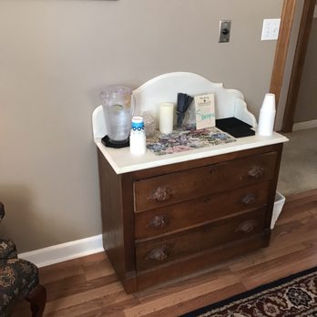 Riversong Spa & Salon - Waiting area - Massage Near Me - Jefferson City, Missouri Riversong Spa & Salon - Waiting area - Massage Near Me - Jefferson City, Missouri
