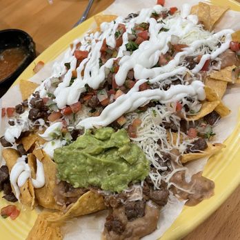 Roberta's Cocina Mexicana - Nachos with carne asada - Mexican Near Me - Sacramento, California Roberta's Cocina Mexicana - Nachos with carne asada - Mexican Near Me - Sacramento, California